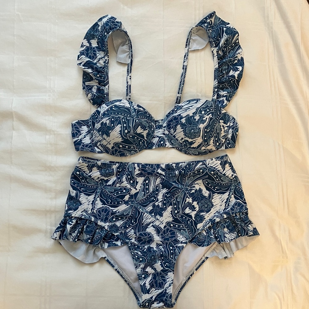 Agua Bendita Bikini Lookalike